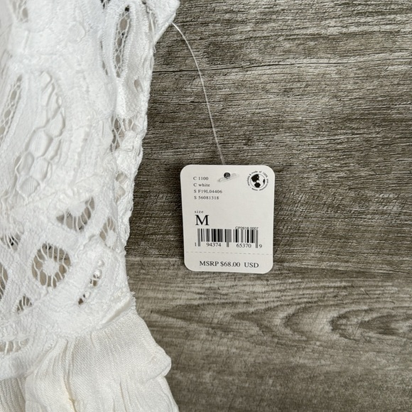 Free People NWT Adella Cami Lace Tank Ruffled Top with adjustable Straps. - Picture 8 of 14